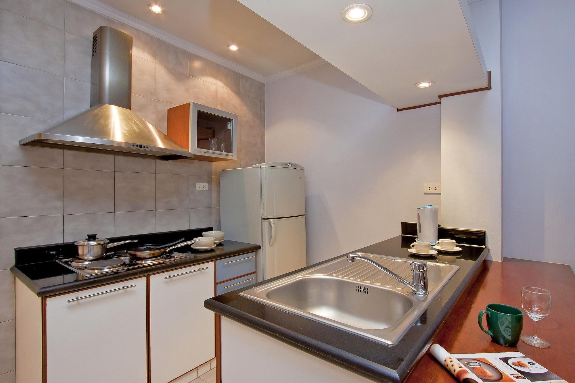 Argyle Apartments Pattaya ภายนอก รูปภาพ