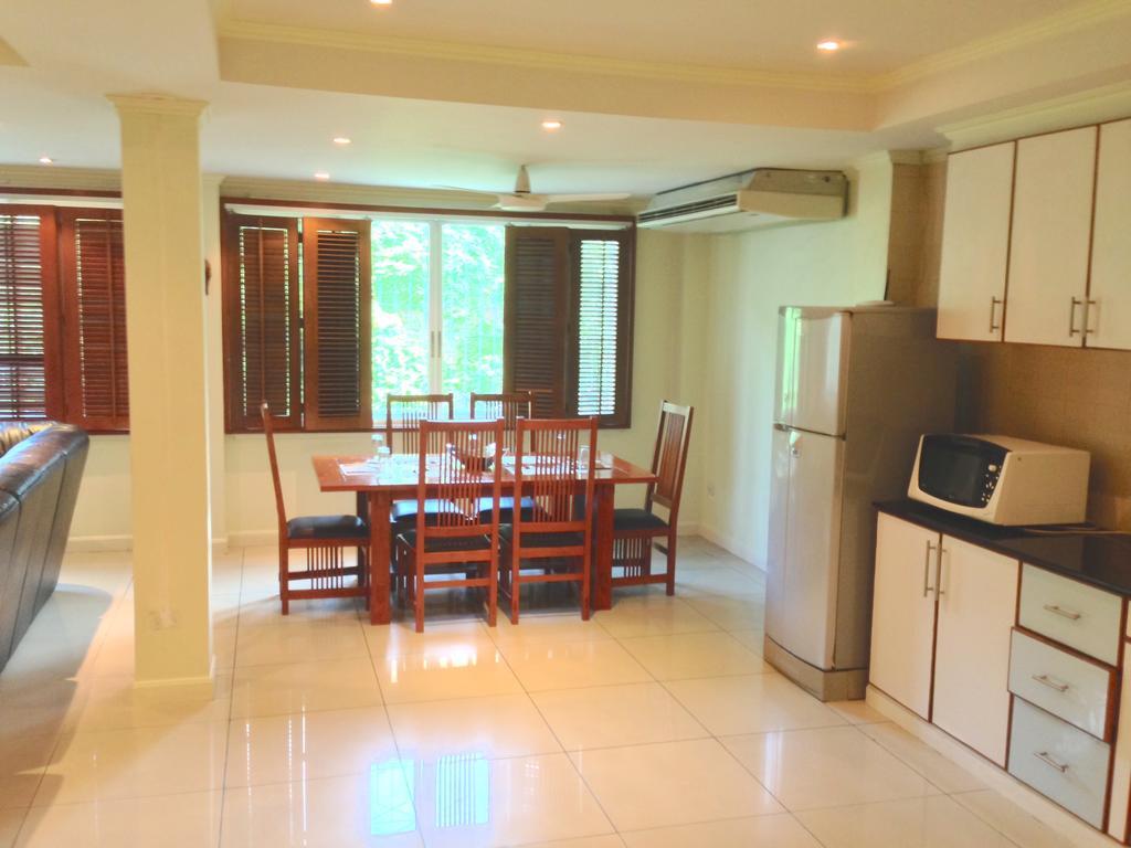 Argyle Apartments Pattaya ภายนอก รูปภาพ