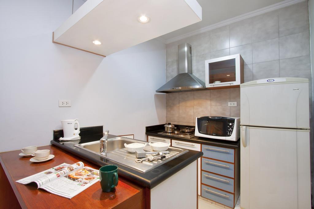 Argyle Apartments Pattaya ภายนอก รูปภาพ