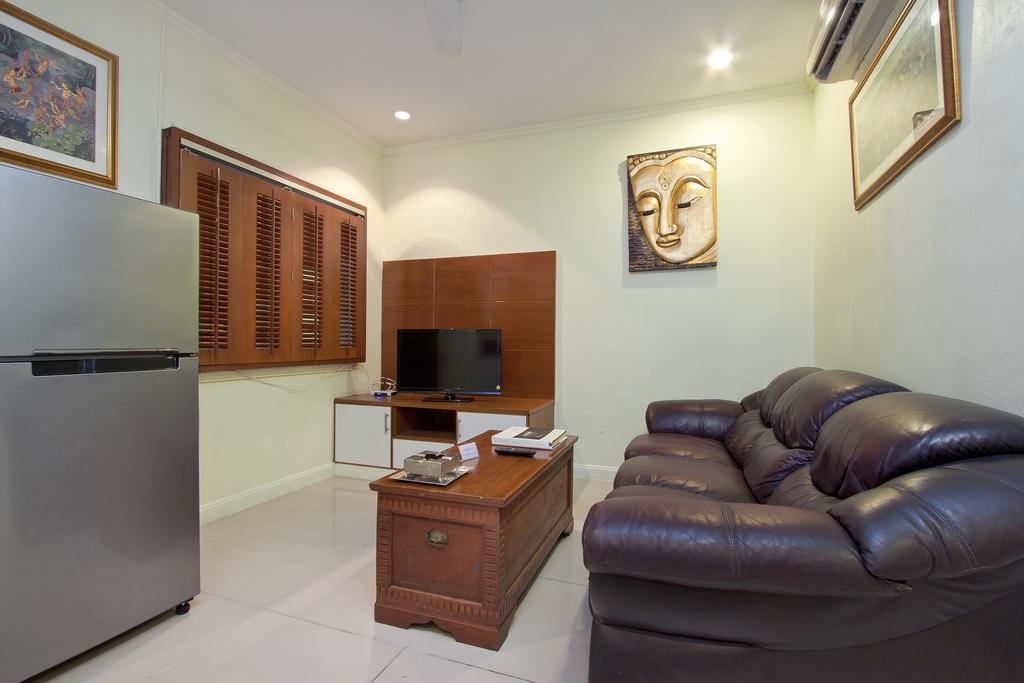Argyle Apartments Pattaya ภายนอก รูปภาพ