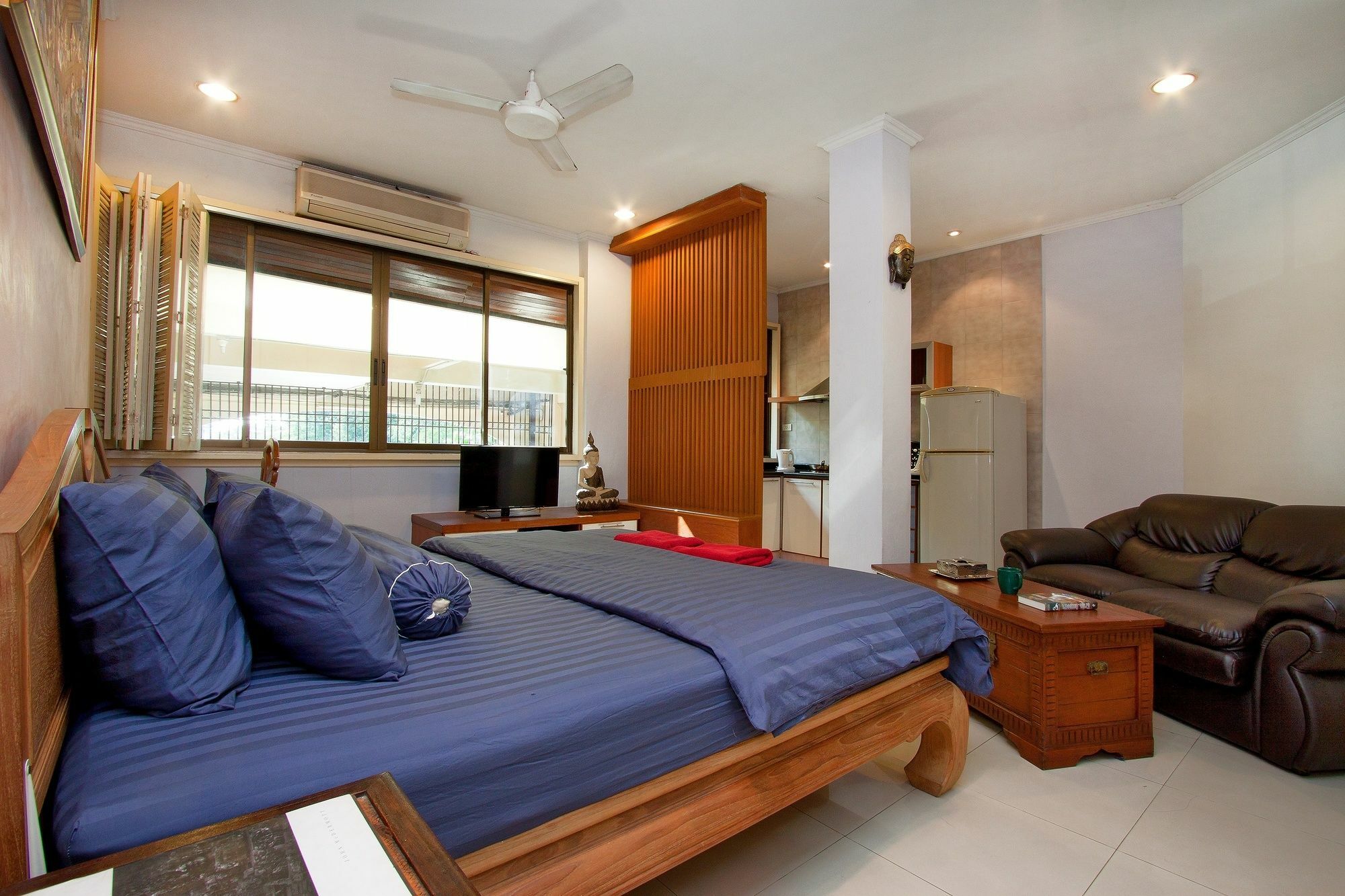 Argyle Apartments Pattaya ภายนอก รูปภาพ