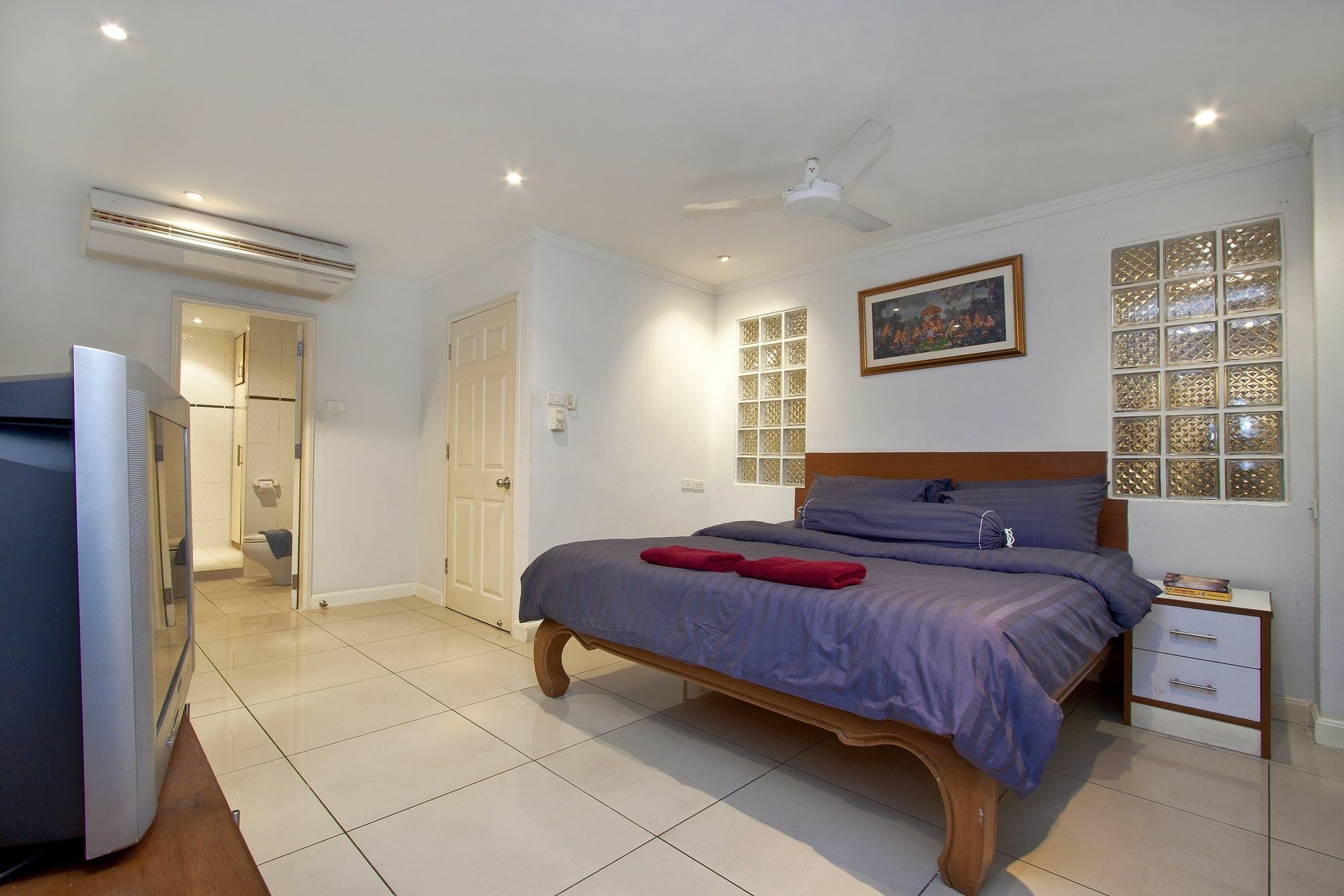 Argyle Apartments Pattaya ภายนอก รูปภาพ