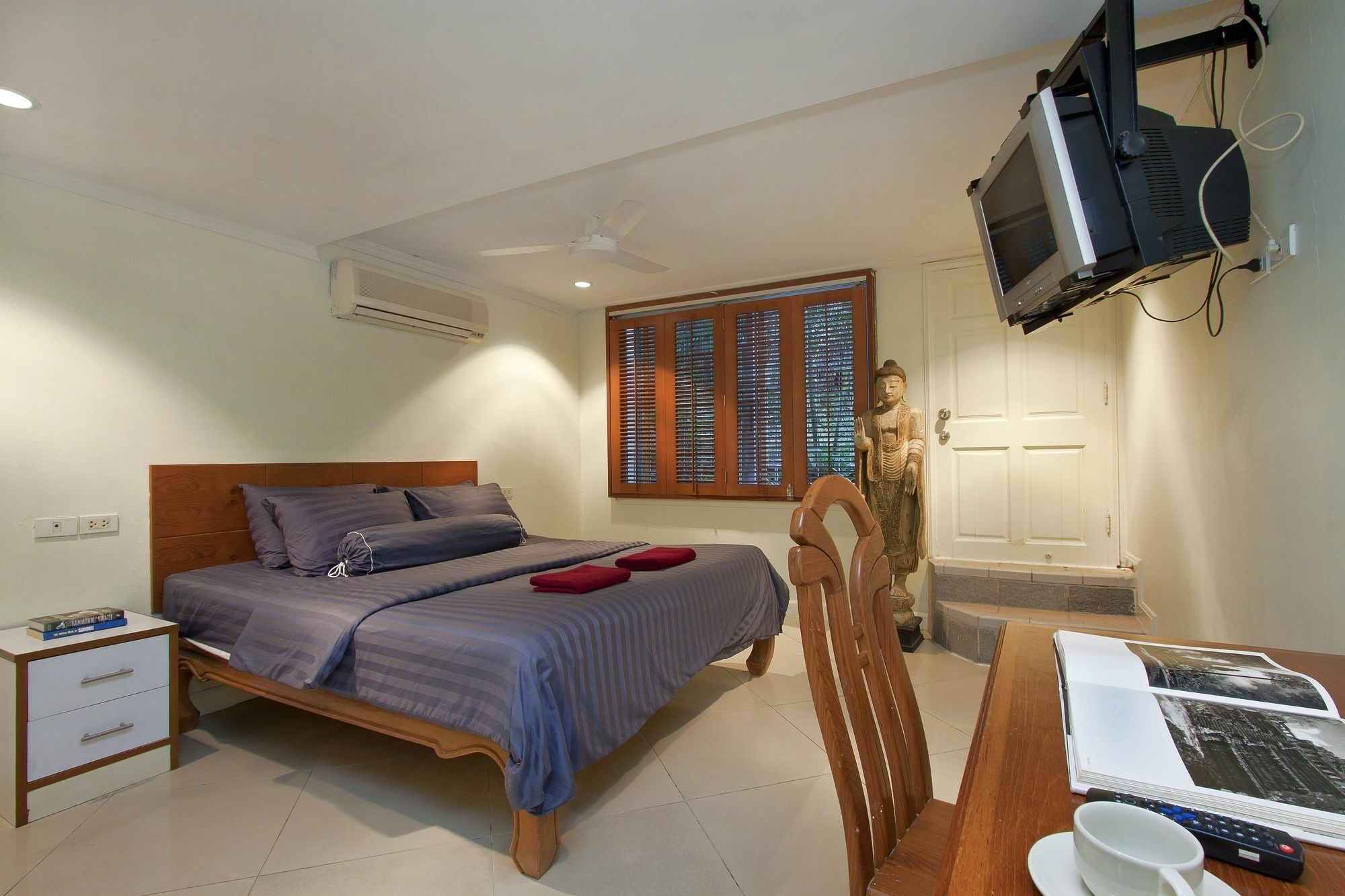 Argyle Apartments Pattaya ภายนอก รูปภาพ